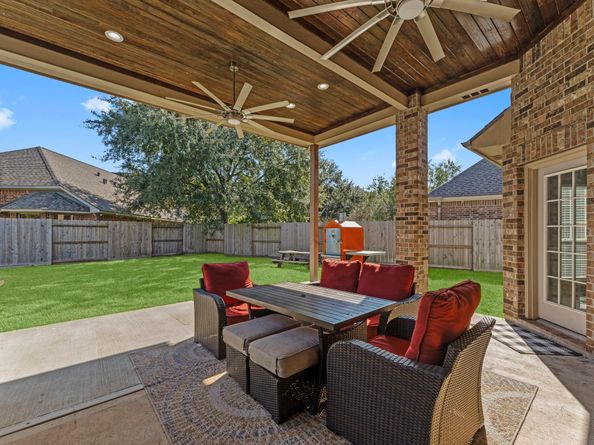 18335 E Laura Shore Drive, Cypress TX 77433