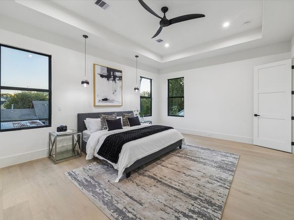 614 Eleanor Street, Houston TX 77009