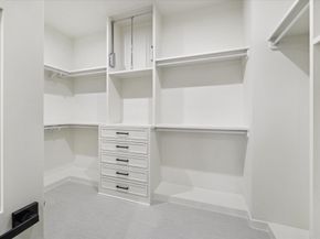 614 Eleanor Street, Houston TX 77009