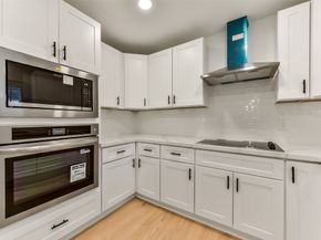 5946 Valkeith Drive, Houston TX 77096