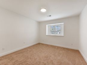 5946 Valkeith Drive, Houston TX 77096