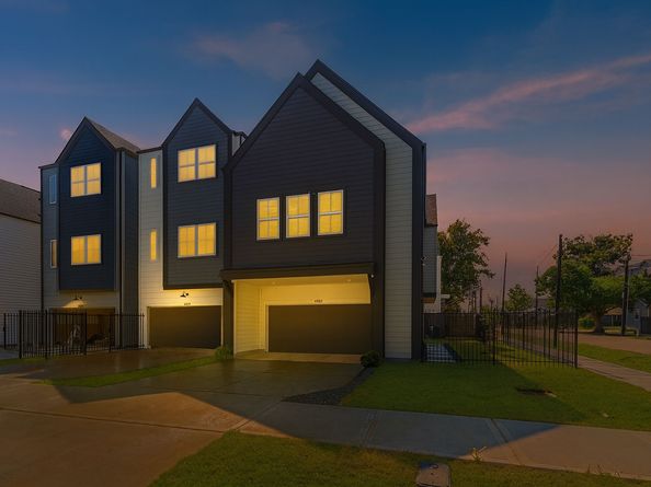 4325 Arlington Street, Houston TX 77022