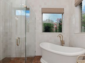 66 W Sawyer Ridge Drive, The Woodlands TX 77389