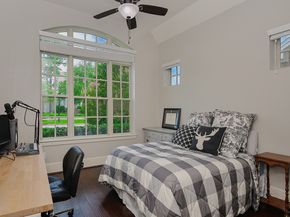 66 W Sawyer Ridge Drive, The Woodlands TX 77389