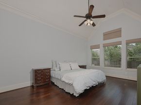 66 W Sawyer Ridge Drive, The Woodlands TX 77389