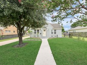 609 Reid Street, Houston TX 77022