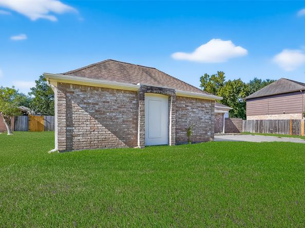 15430 El Padre Drive, Houston TX 77083