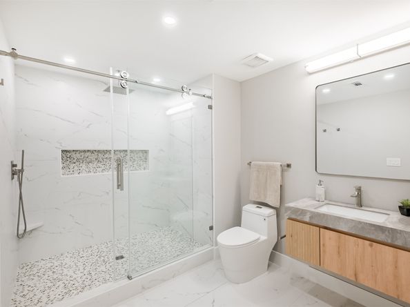 5100 San Felipe Street 363, Houston TX 77056