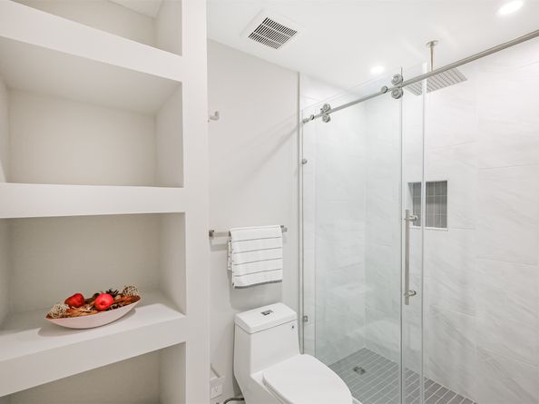 5100 San Felipe Street 363, Houston TX 77056