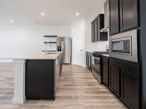 12327 Brandenburg Gate Dr Drive, Houston TX 77047