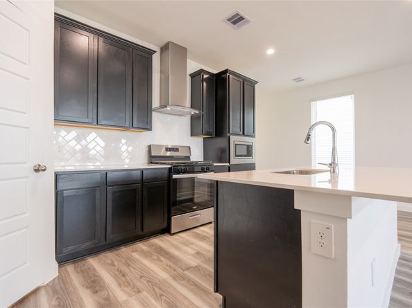 12327 Brandenburg Gate Dr Drive, Houston TX 77047