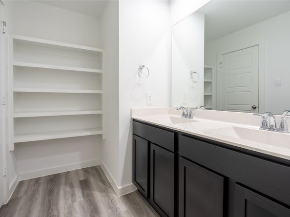 12327 Brandenburg Gate Dr Drive, Houston TX 77047