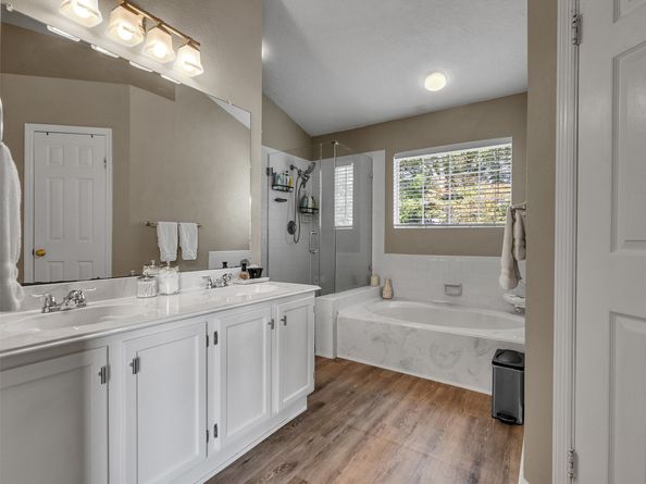 14219 Whitlock Drive, Houston TX 77062