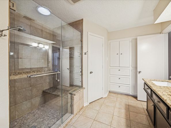 7614 Virginia Water Lane, Houston TX 77095