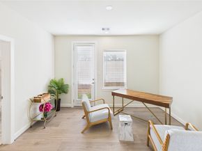 3913 Willowbend Point, Houston TX 77025