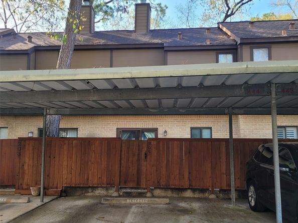 11711 Memorial Drive 203, Houston TX 77024