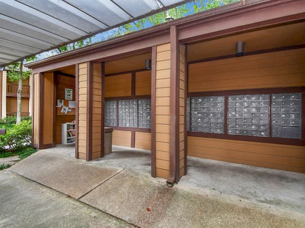 11711 Memorial Drive 203, Houston TX 77024