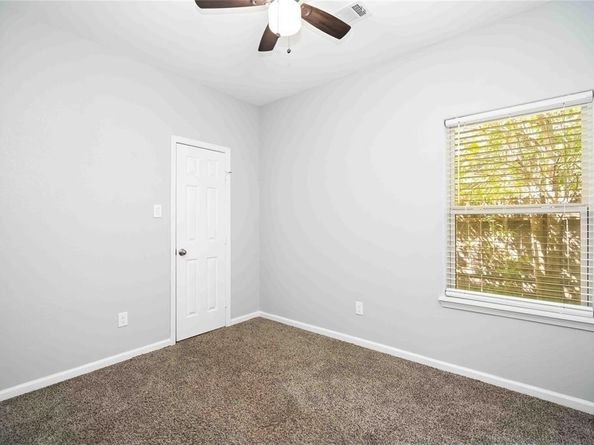 5105 Southwind Street A, Houston TX 77033