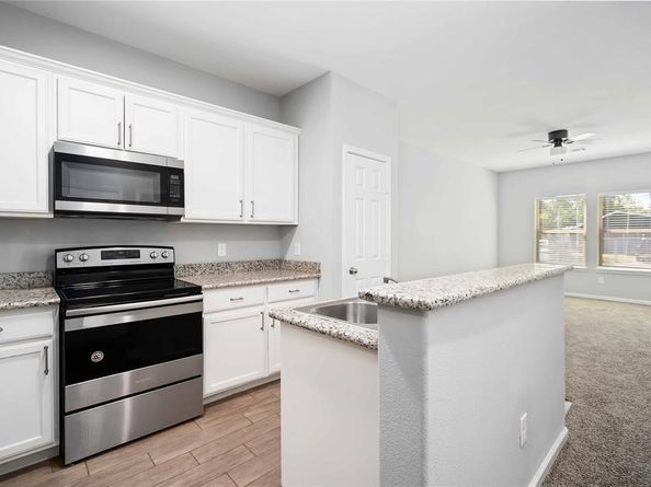 5105 Southwind Street A, Houston TX 77033