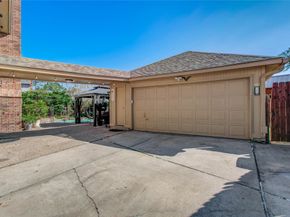 5926 Silent Oaks Drive, Humble TX 77346