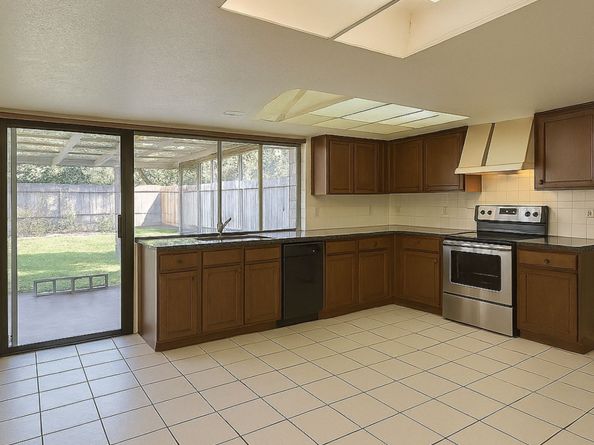 4726 Cairnleigh Drive, Houston TX 77084