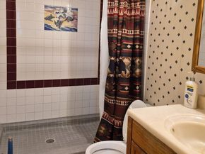 4726 Cairnleigh Drive, Houston TX 77084