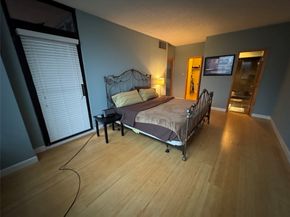 5150 Hidalgo Street 603, Houston TX 77056