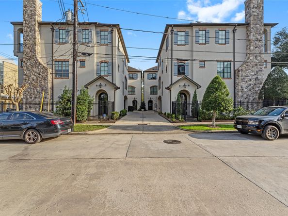 1705 Michigan Street, Houston TX 77006