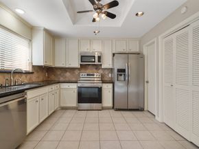 11711 Memorial Drive 367, Houston TX 77024