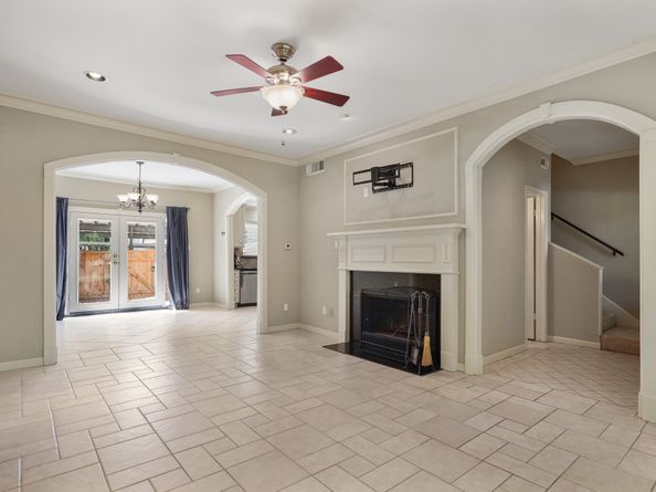 11711 Memorial Drive 367, Houston TX 77024