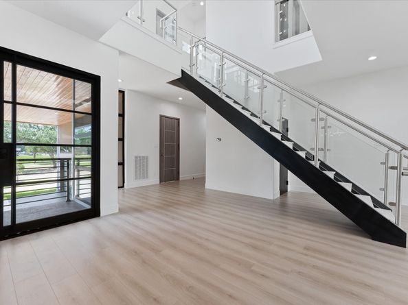 5734 N Braeswood Boulevard, Houston TX 77096