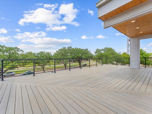 5734 N Braeswood Boulevard, Houston TX 77096