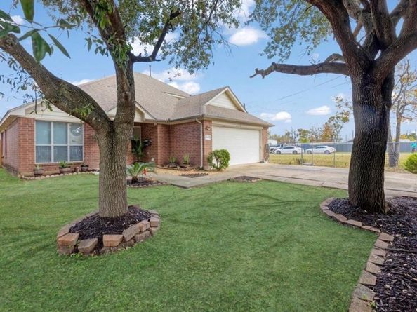 8645 Rinn Street, Houston TX 77078