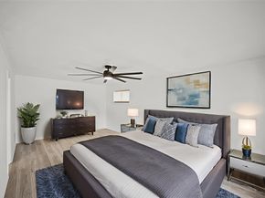 7047 Bissonnet Street 62, Houston TX 77074