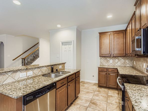 166 Hawkhurst Circle, Magnolia TX 77354