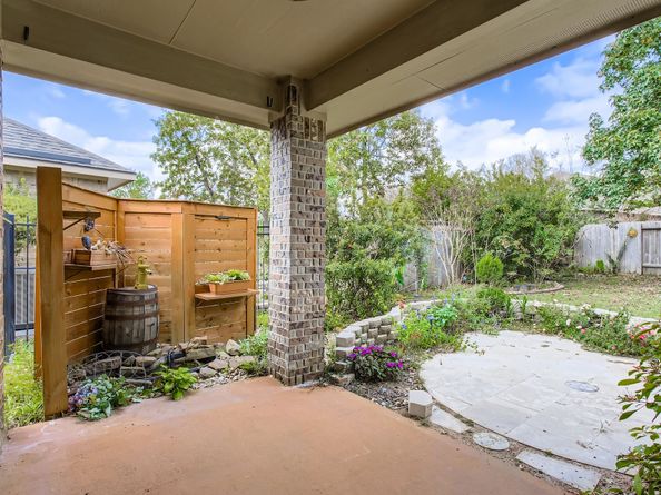 166 Hawkhurst Circle, Magnolia TX 77354