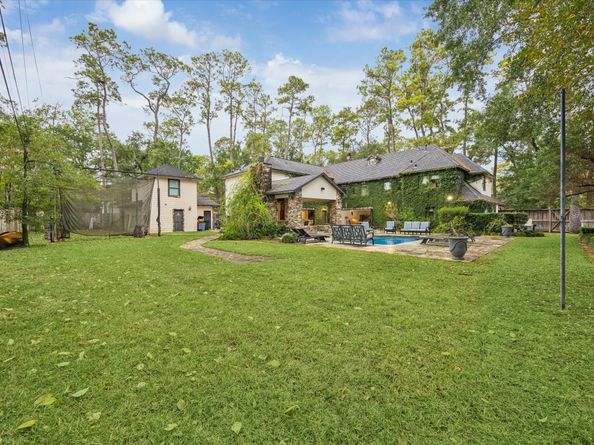 10611 Tarrington Drive, Houston TX 77024