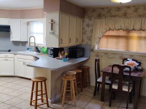 8111 Meadville Street, Houston TX 77061