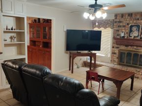 8111 Meadville Street, Houston TX 77061