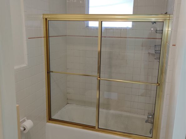 8111 Meadville Street, Houston TX 77061