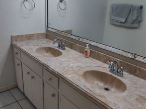 8111 Meadville Street, Houston TX 77061