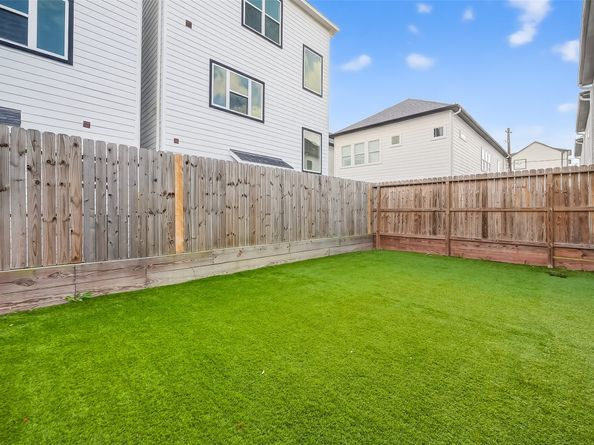 1926 Hoskins Drive, Houston TX 77080