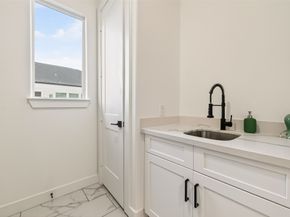 1926 Hoskins Drive, Houston TX 77080