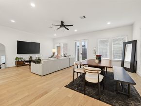 1926 Hoskins Drive, Houston TX 77080