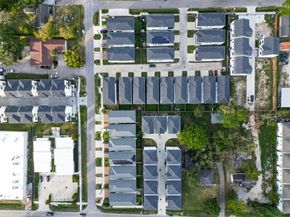 1926 Hoskins Drive, Houston TX 77080