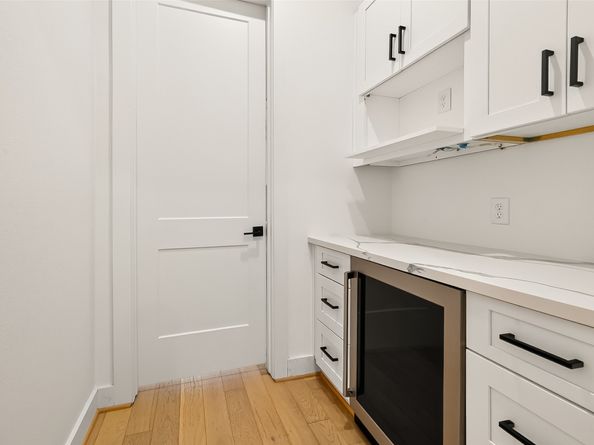 1926 Hoskins Drive, Houston TX 77080