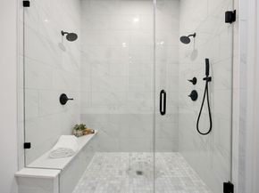 2125C Hoskins Drive, Houston TX 77080