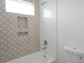 7805 Avenue E, Houston TX 77012