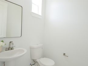 7805 Avenue E, Houston TX 77012