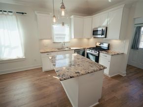 5105 Chapman Street, Houston TX 77009